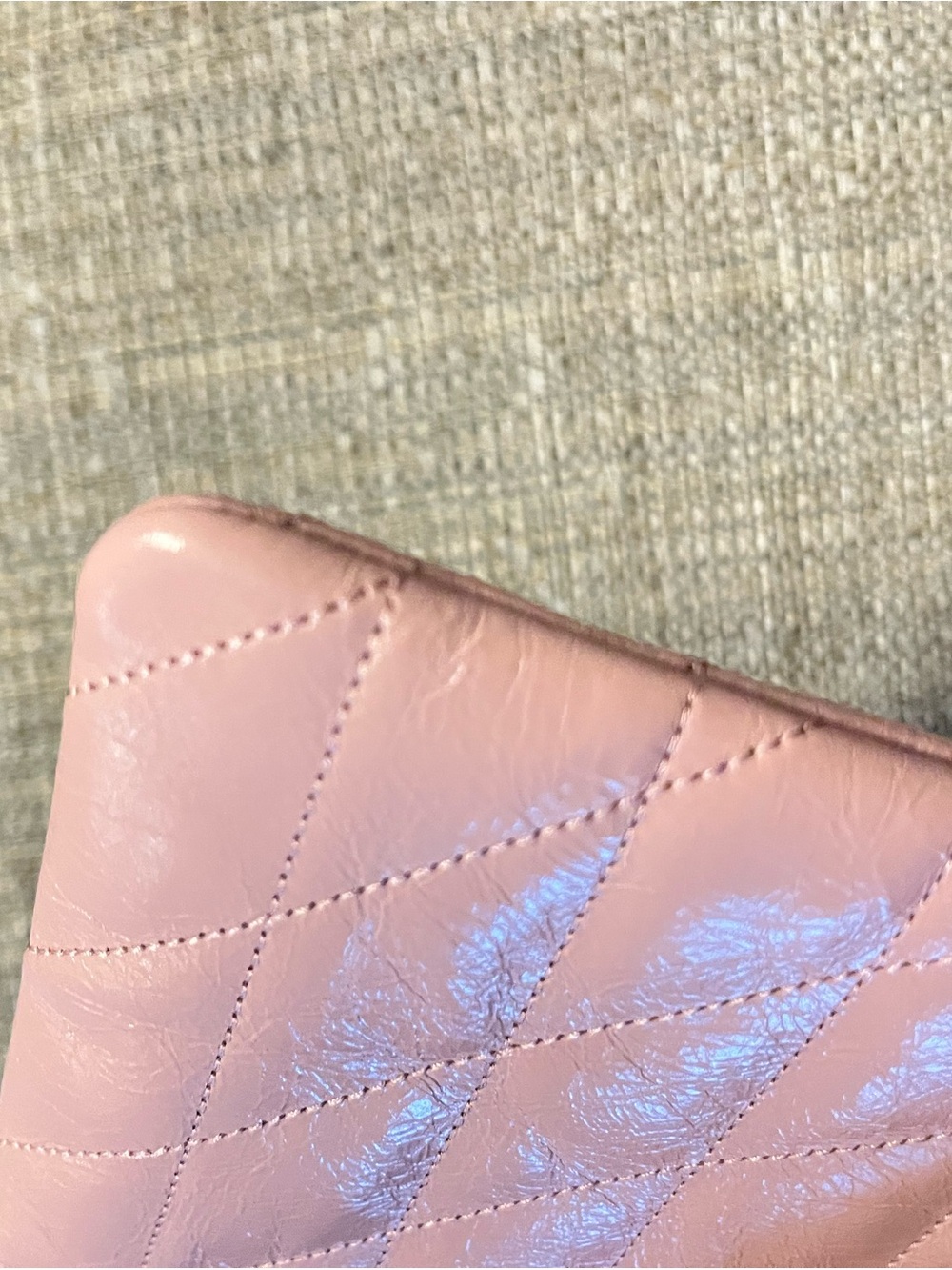 NWT Coach Pink Quilted Glazed Leather Wristlet Clutch with Gold Logo - Picture 7 of 9